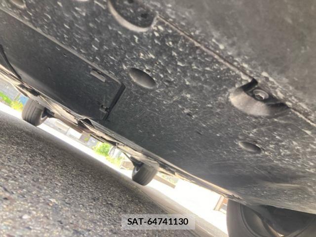 Toyota YARIS CROSS 2022-06 7510593-11