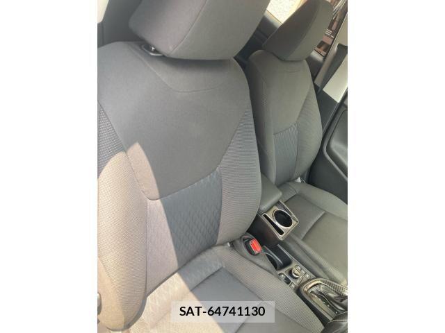 Toyota YARIS CROSS 2022-06 7510593-16