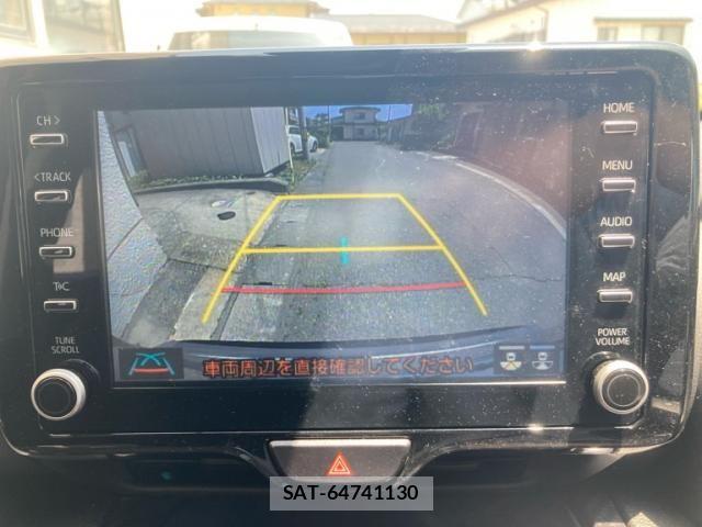 Toyota YARIS CROSS 2022-06 7510593-28
