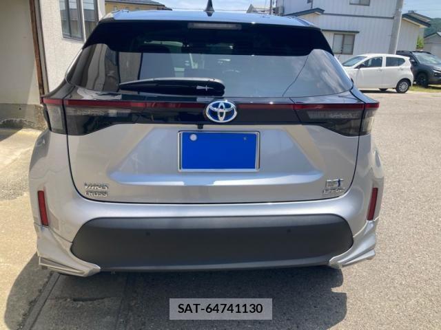 Toyota YARIS CROSS 2022-06 7510593-4
