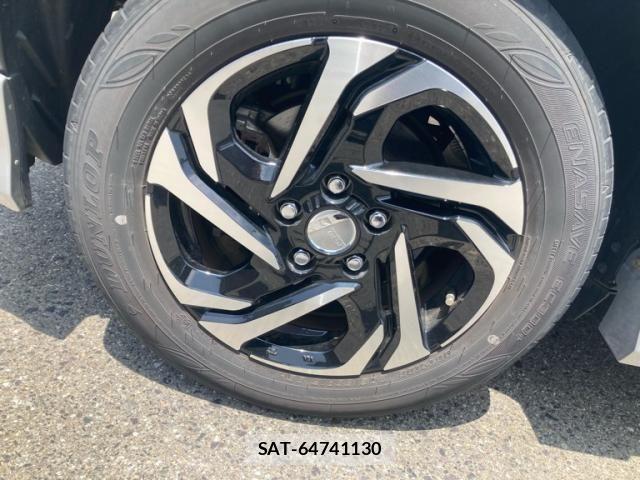 Toyota YARIS CROSS 2022-06 7510593-7