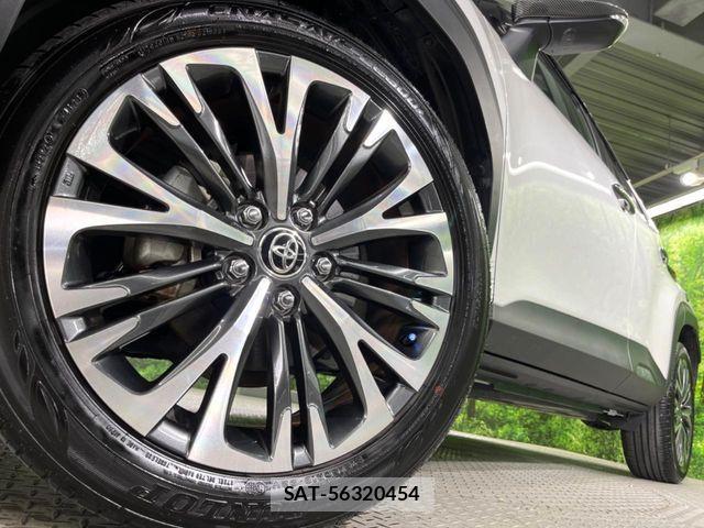 Toyota YARIS CROSS 2023-11 7504125-12