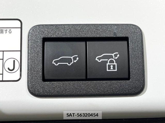Toyota YARIS CROSS 2023-11 7504125-5