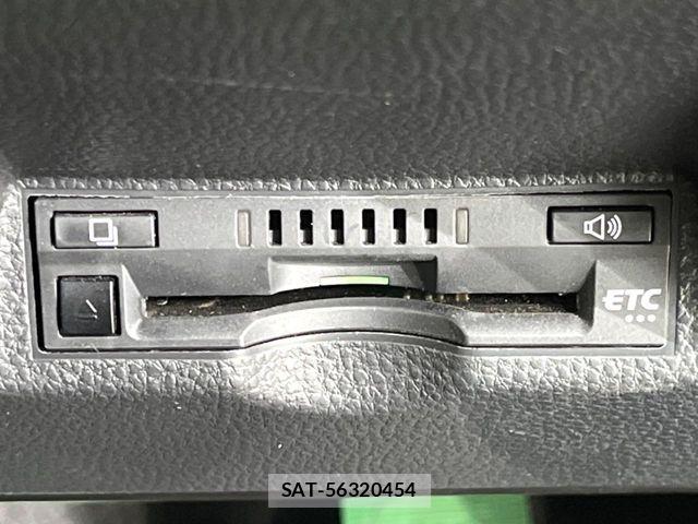 Toyota YARIS CROSS 2023-11 7504125-6
