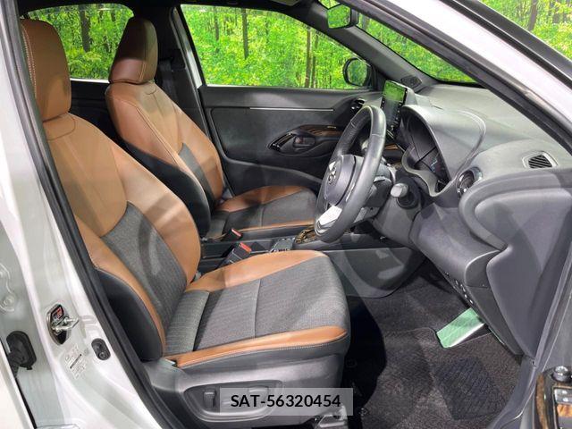 Toyota YARIS CROSS 2023-11 7504125-7