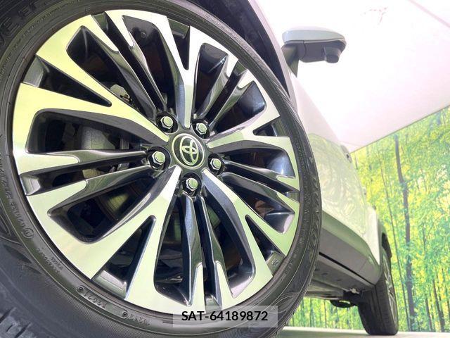 Toyota YARIS CROSS 2021-05 7504149-12