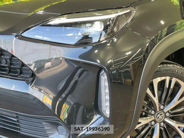 Toyota YARIS CROSS 2021-08 7563139-11