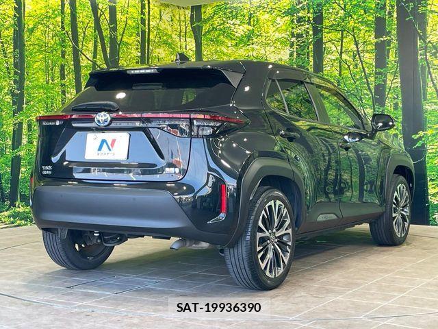 Toyota YARIS CROSS 2021-08 7563139-16
