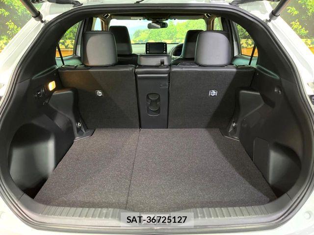 Toyota YARIS CROSS 2024-01 7563132-12