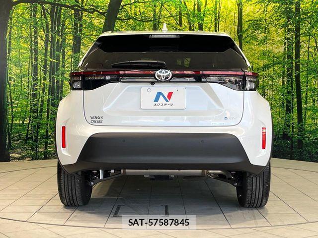 Toyota YARIS CROSS 2024-03 7563127-14