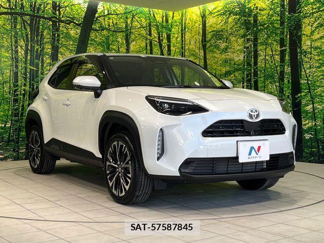 Toyota YARIS CROSS 2024-03 7563127-15