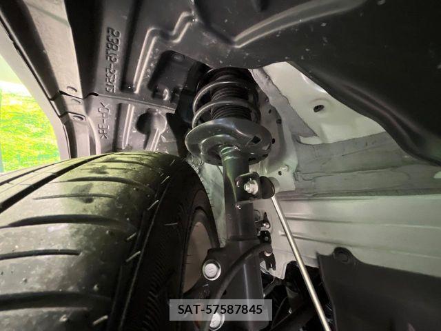 Toyota YARIS CROSS 2024-03 7563127-19