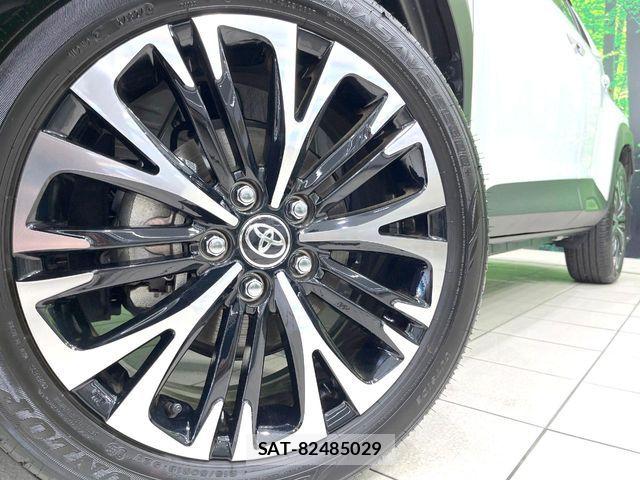 Toyota YARIS CROSS 2024-11 7563129-13