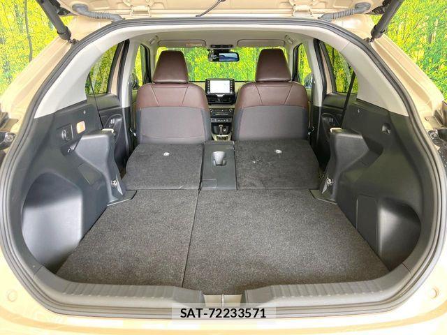 Toyota YARIS CROSS 2023-10 7563134-9