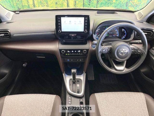 Toyota YARIS CROSS 2023-10 7563134-1