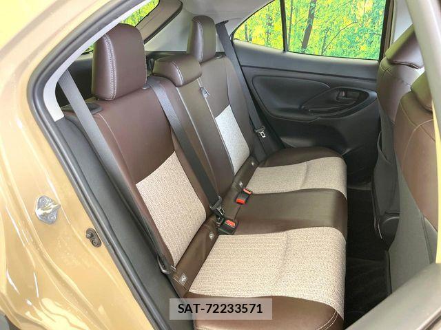 Toyota YARIS CROSS 2023-10 7563134-8