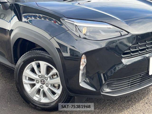 Toyota YARIS CROSS 2025-03 7563131-11