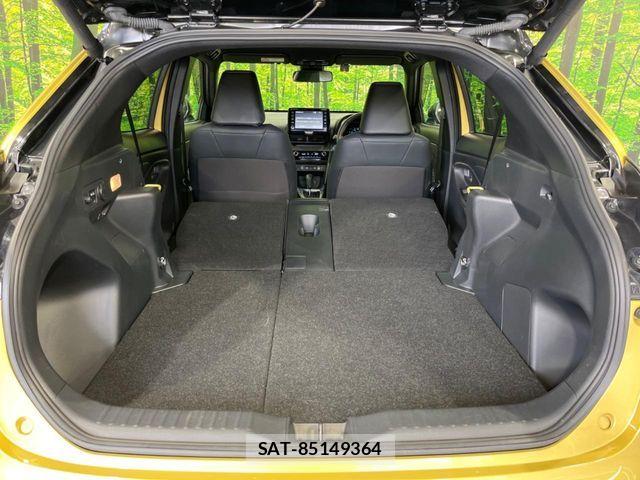 Toyota YARIS CROSS 2023-08 7563136-9