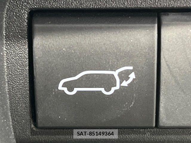 Toyota YARIS CROSS 2023-08 7563136-6