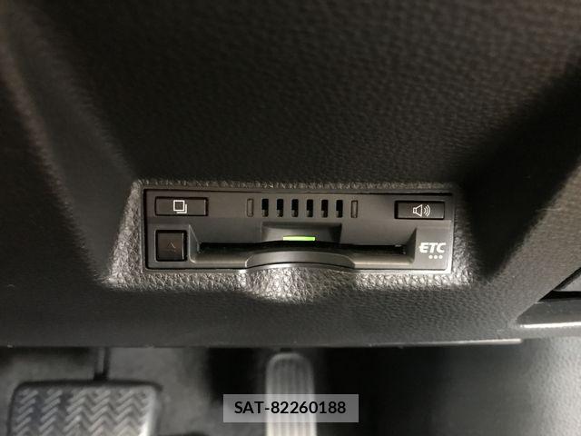 Toyota YARIS CROSS 2022-09 7563140-17