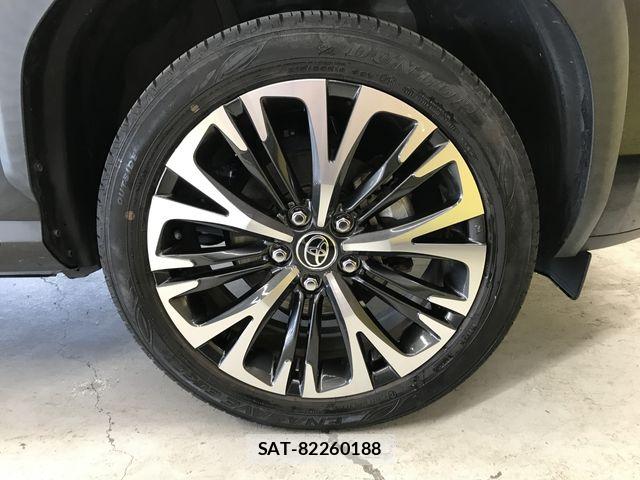 Toyota YARIS CROSS 2022-09 7563140-27