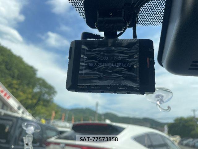 Toyota YARIS CROSS 2022-05 7563133-10
