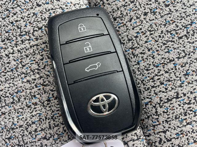 Toyota YARIS CROSS 2022-05 7563133-11