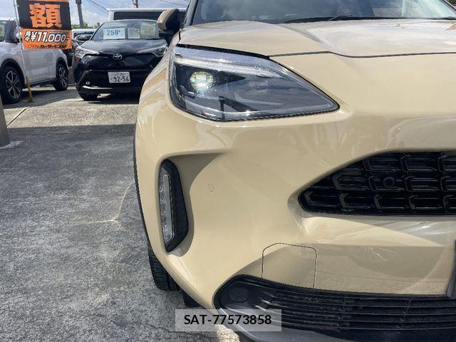 Toyota YARIS CROSS 2022-05 7563133-14
