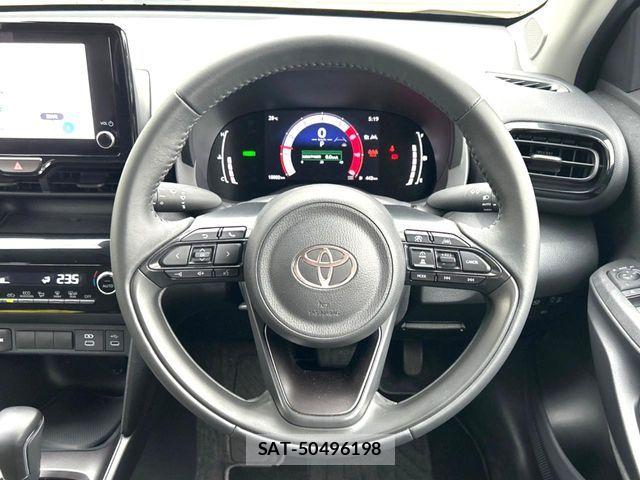 Toyota YARIS CROSS 2024-12 7563138-10