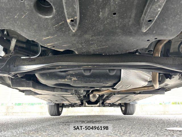 Toyota YARIS CROSS 2024-12 7563138-18