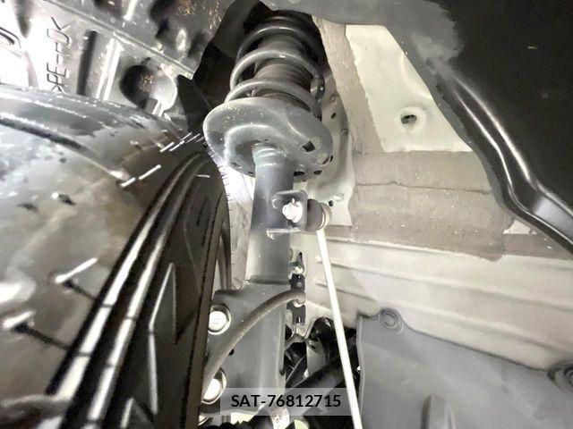 Toyota YARIS CROSS 2024-11 7563130-19