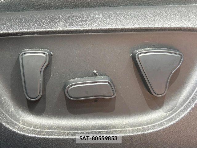 Toyota YARIS CROSS 2022-05 7621626-6