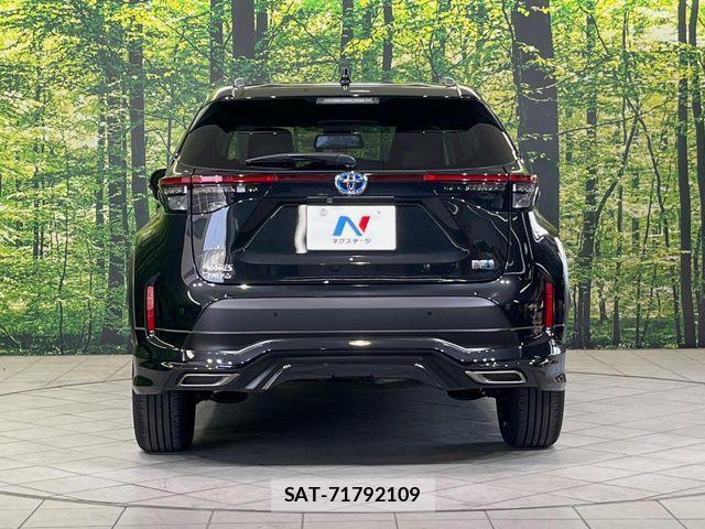 Toyota YARIS CROSS 2021-12 7621634-14