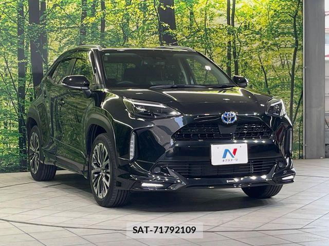 Toyota YARIS CROSS 2021-12 7621634-15