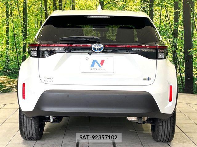 Toyota YARIS CROSS 2024-02 7621625-14
