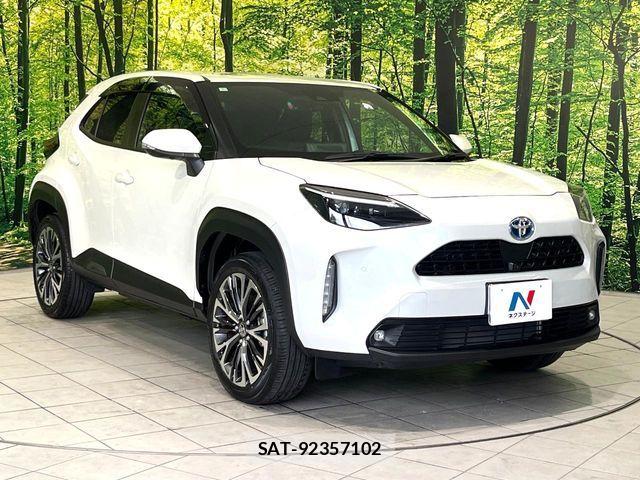 Toyota YARIS CROSS 2024-02 7621625-15