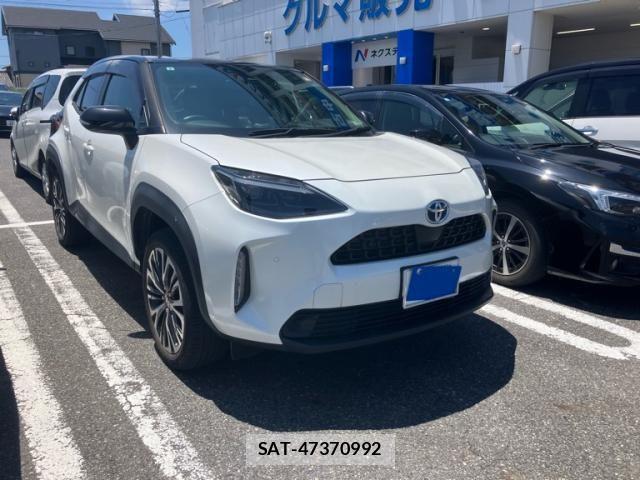 Toyota YARIS CROSS 2021-08 7621667-0