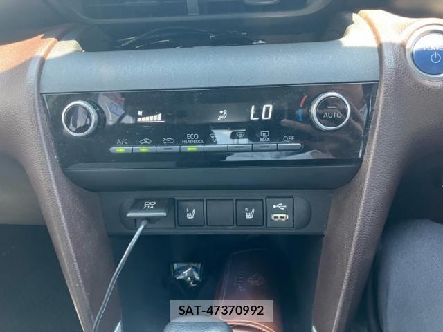 Toyota YARIS CROSS 2021-08 7621667-15