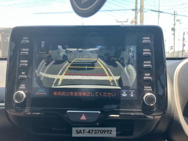 Toyota YARIS CROSS 2021-08 7621667-18