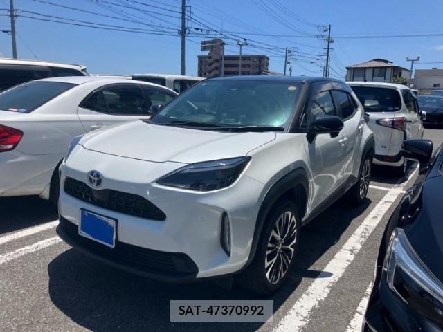 Toyota YARIS CROSS 2021-08 7621667-1