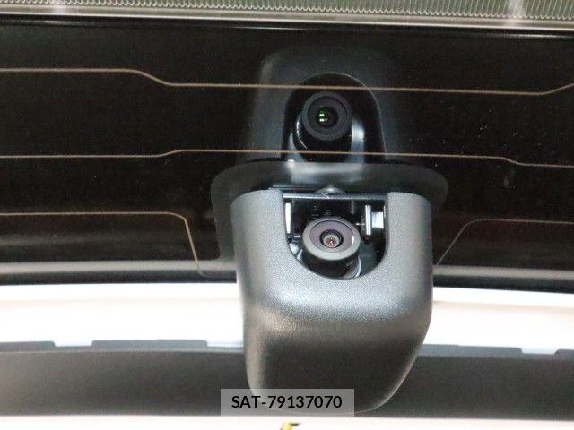 Toyota YARIS CROSS 2023-10 7621630-14