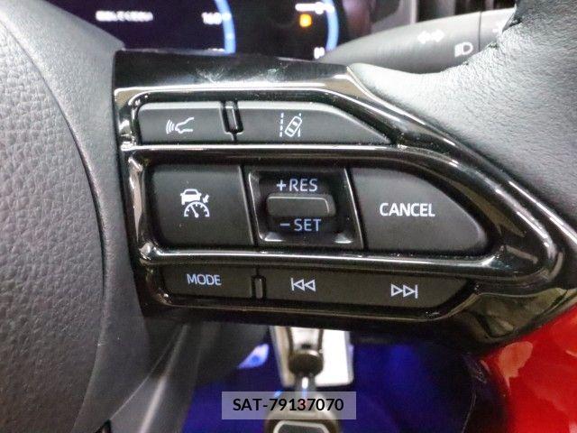 Toyota YARIS CROSS 2023-10 7621630-24