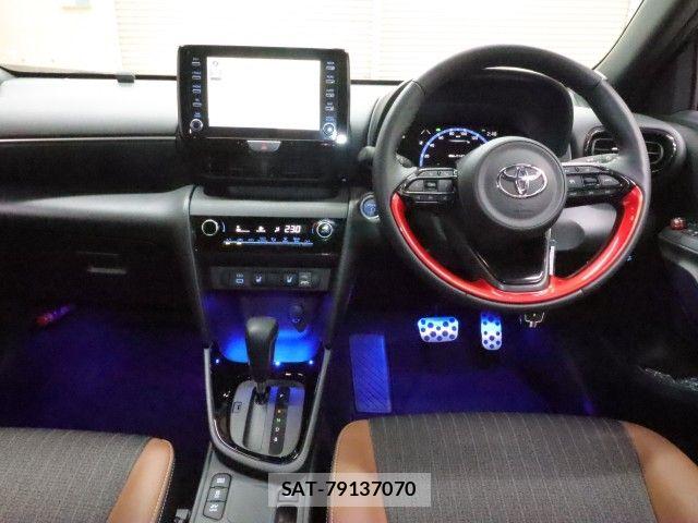 Toyota YARIS CROSS 2023-10 7621630-2