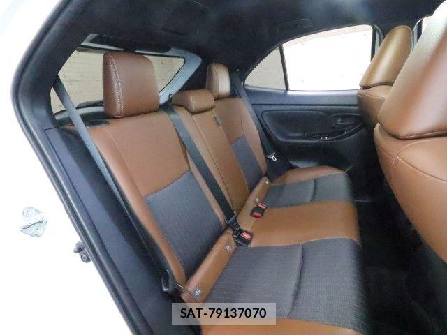 Toyota YARIS CROSS 2023-10 7621630-5