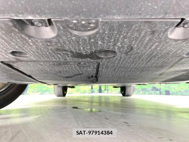 Toyota YARIS CROSS 2021-04 7621647-18