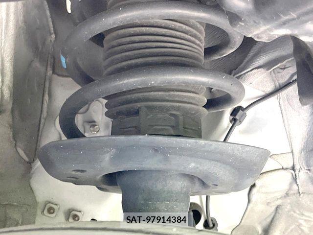 Toyota YARIS CROSS 2021-04 7621647-19