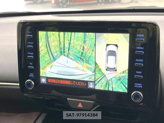 Toyota YARIS CROSS 2021-04 7621647-3