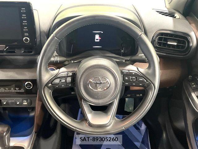 Toyota YARIS CROSS 2021-01 7621631-10