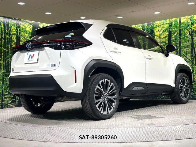 Toyota YARIS CROSS 2021-01 7621631-16
