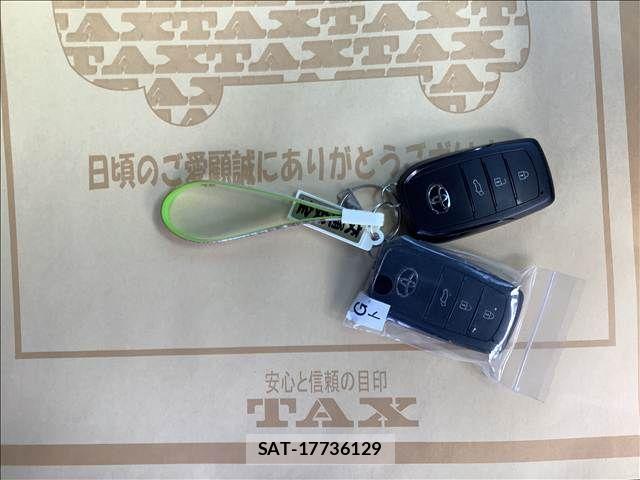 Toyota YARIS CROSS 2021-01 7621650-18